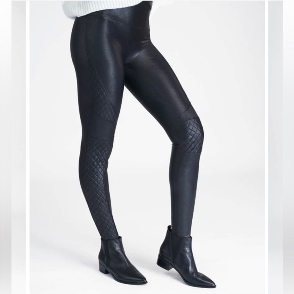 Spanx Faux Leather Quilted Leggings Black Size Medium